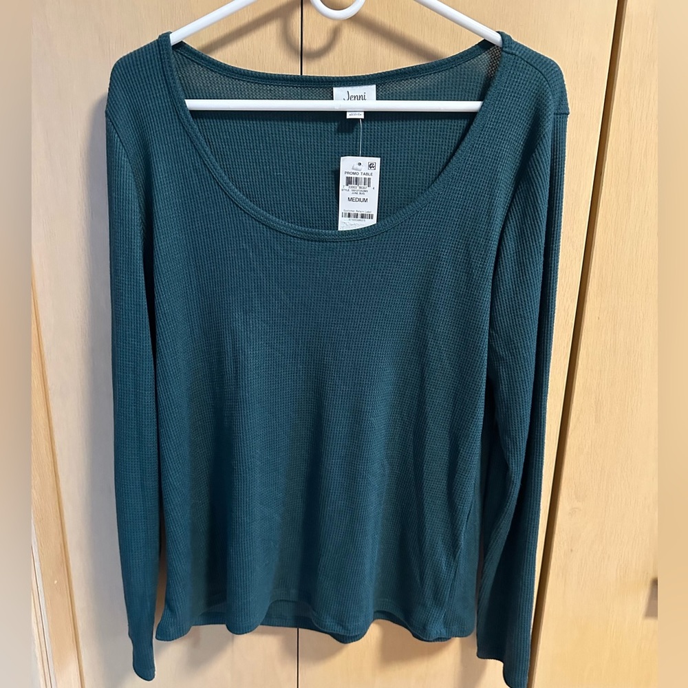 Ladie’s Long Sleeve Sleep Top - NWT